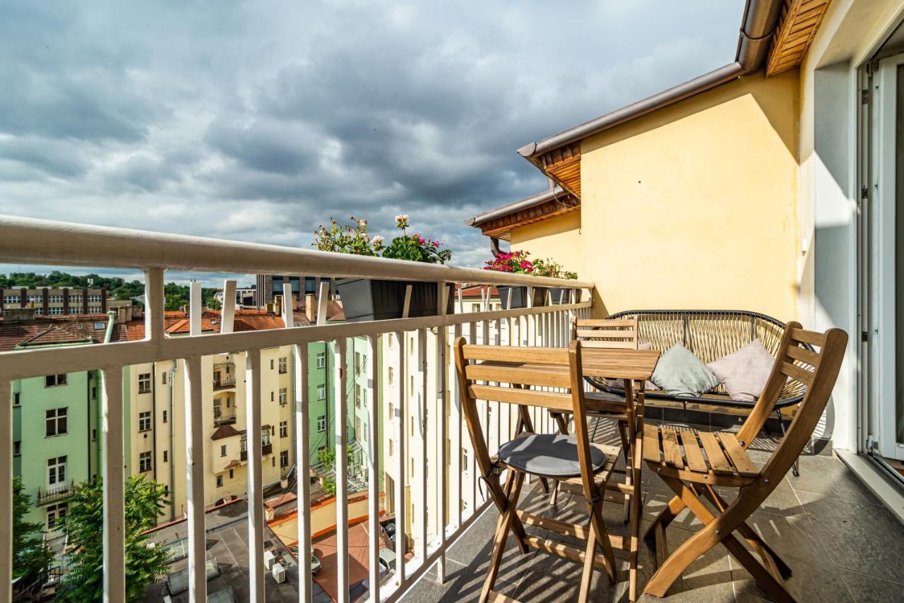 Central, Spacious, Modern 5 Bedrm Duplex W/Balcony Praga Esterno foto